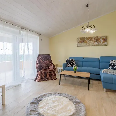 Cozy In With Kitchen Umag