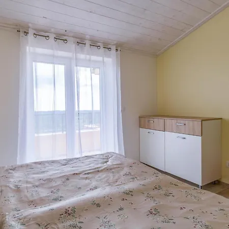Lejlighed Cozy In With Kitchen Umag